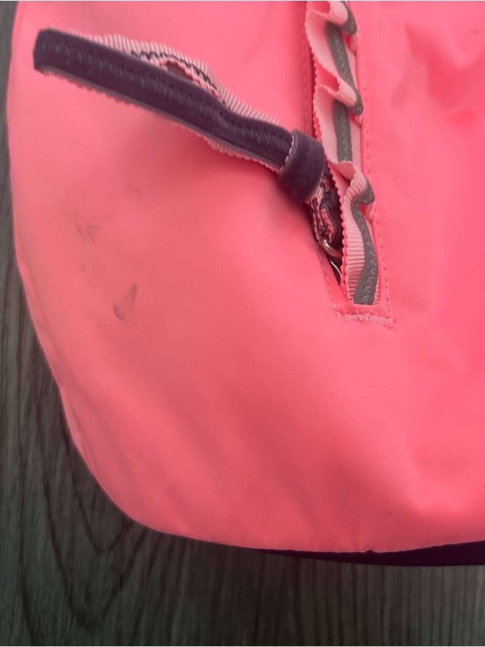 Ivivva bag
Pink - Picture 2 of 10